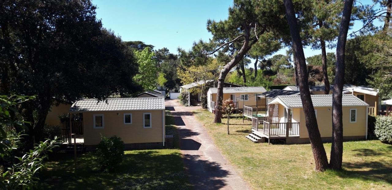 Camping Le Puits De L'Auture 호텔 생팔레쉬르메르 외부 사진
